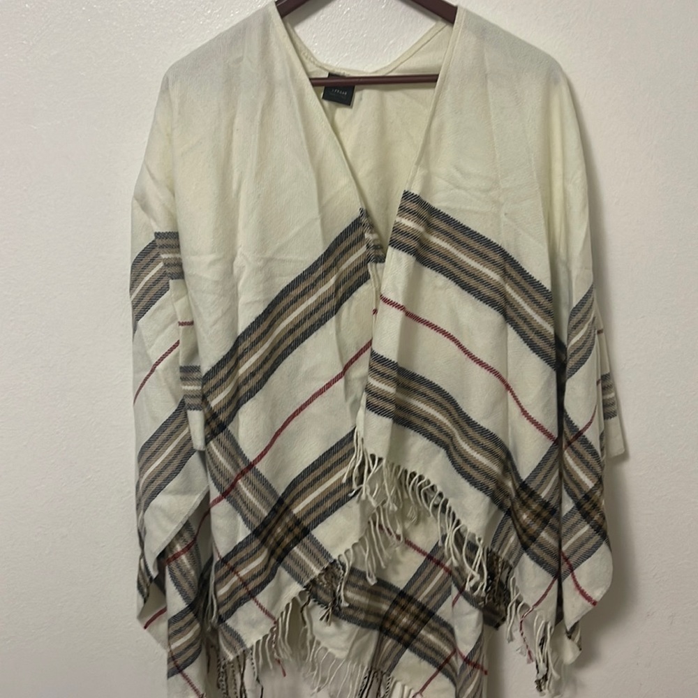 V. Fraas Plaid Open Front Ruana with Long Fringe